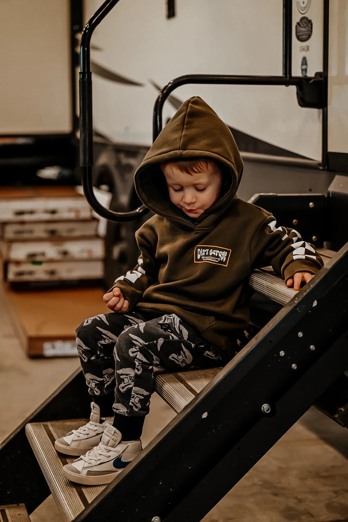 PREORDER - dirt garage hoodie