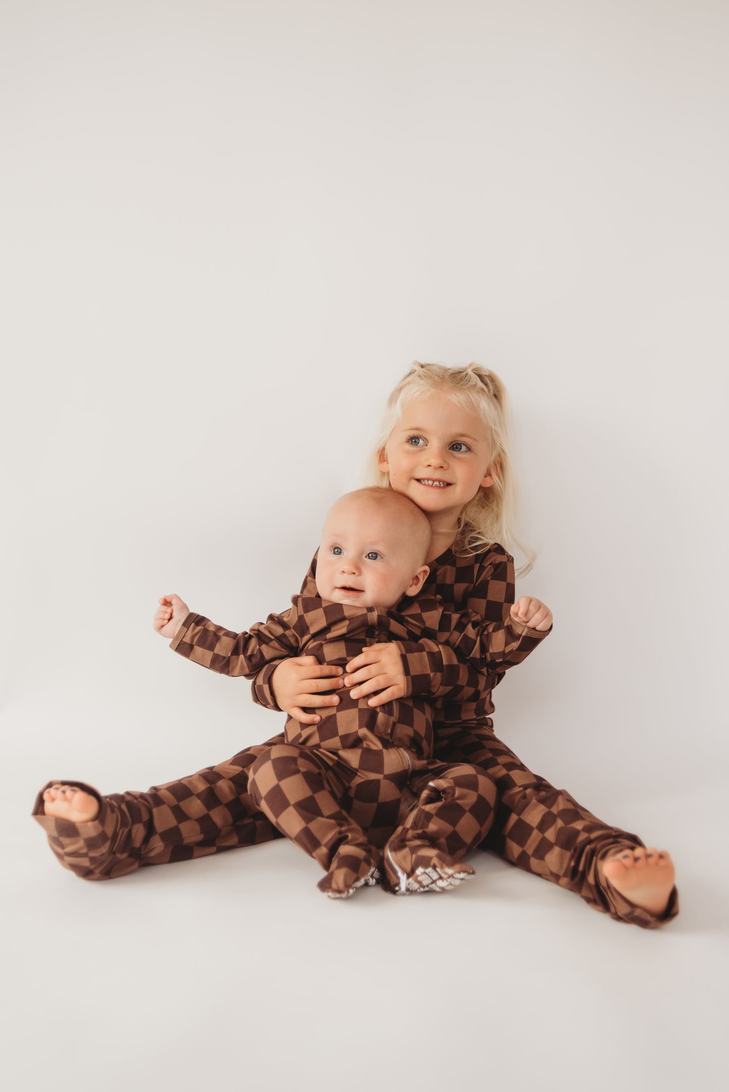 Espresso Checkers 2-piece Set