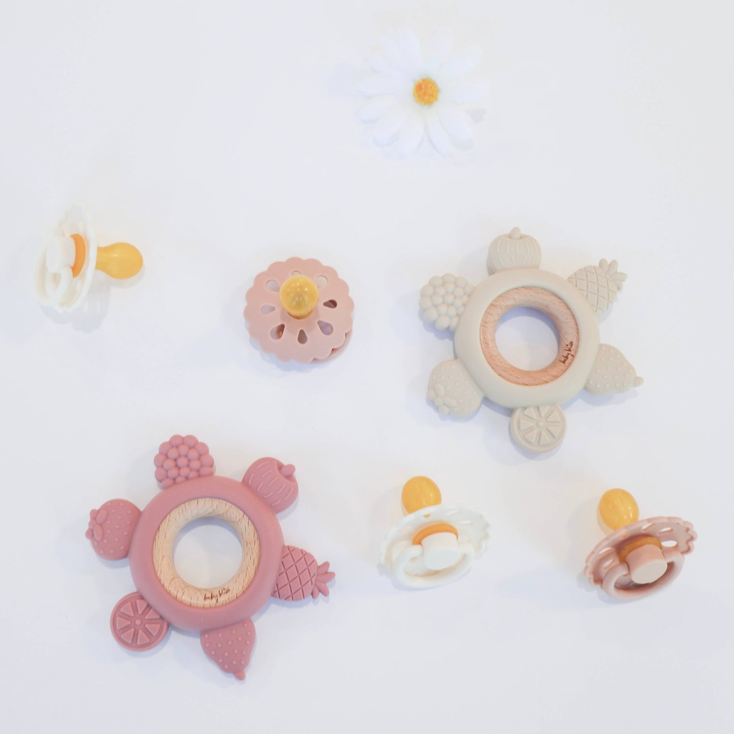 Natural Latex Pacifiers - Size 1 (0-6M) Blush & Cream