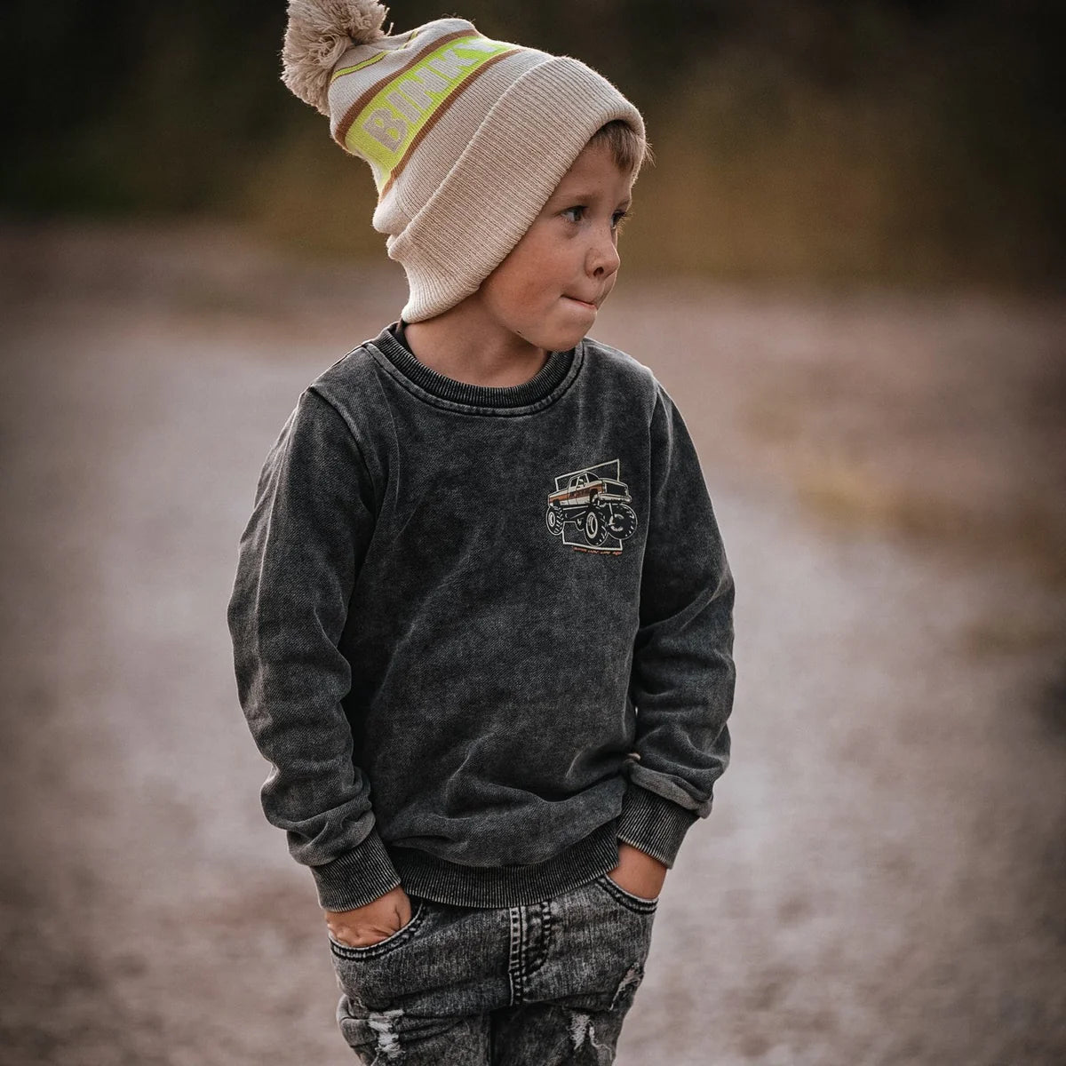 Pullover crewneck - livin life rad - one 3T left!