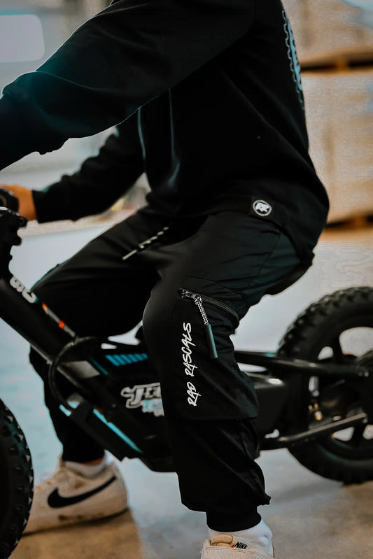 PREORDER - black flex pant