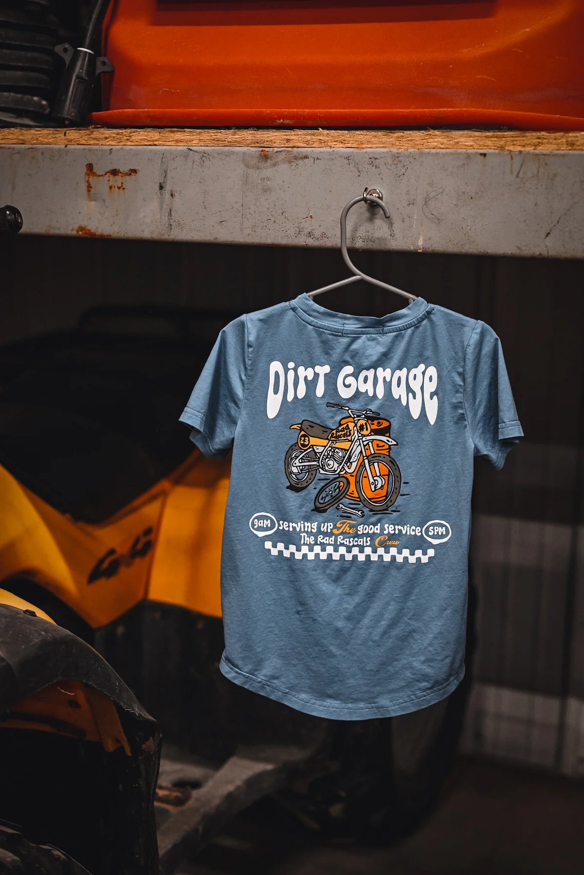 PREORDER - dirt garage tshirt